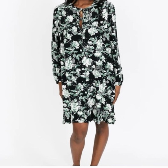 Smash+ Tess Ruffled Mini Dress - Picture 3 of 9